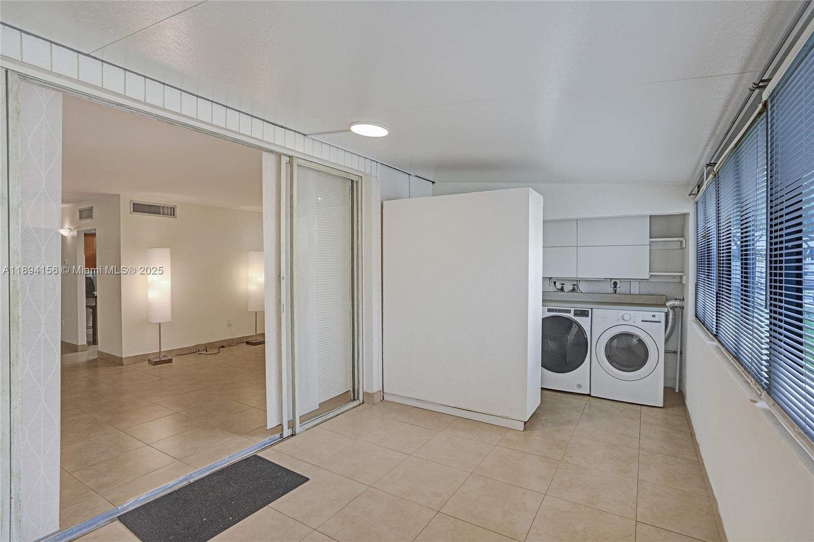 VILLA DORADA CONDO NO 1 - Residential