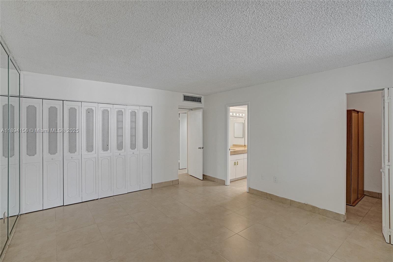 VILLA DORADA CONDO NO 1 - Residential