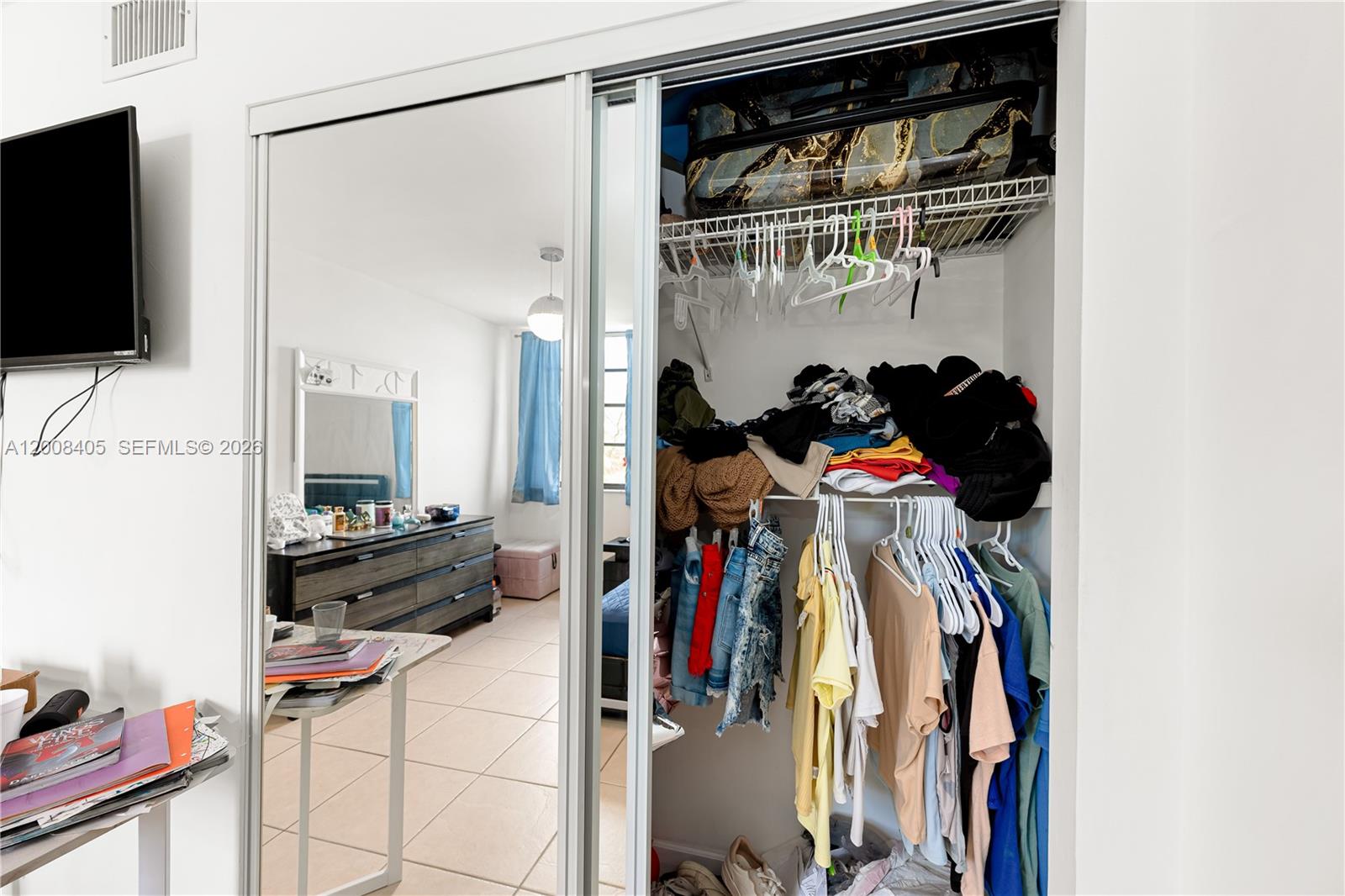 GATE TWO CONDO - Residential