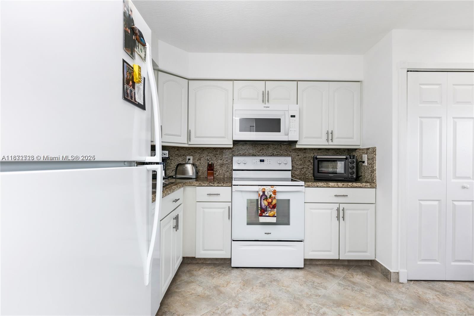 WATERS EDGE TOWERS CONDO - Residential