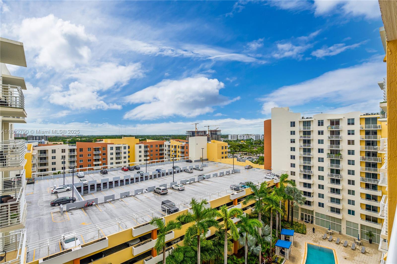 VENTURE AT AVENTURA EAST - Residential