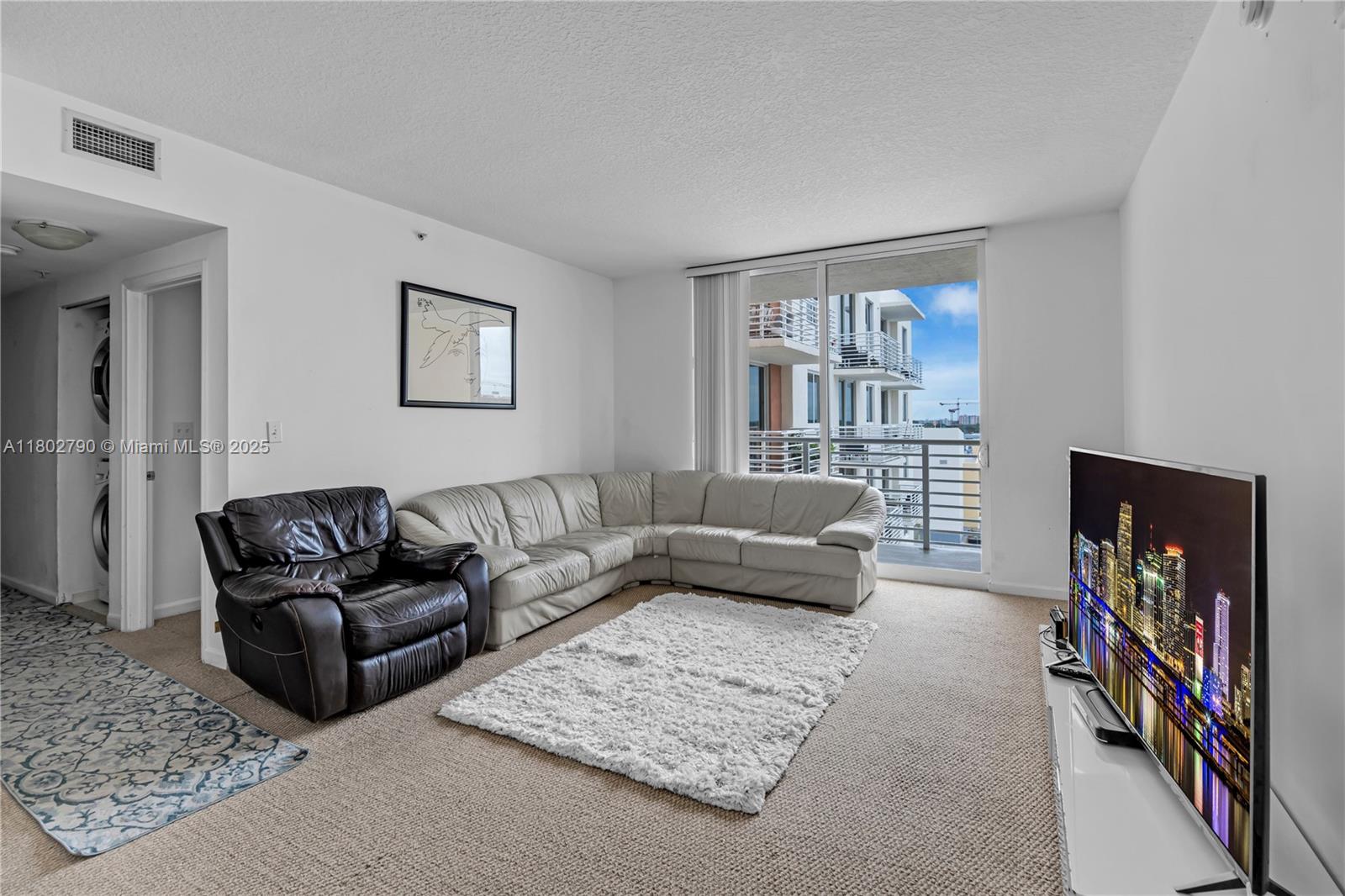 VENTURE AT AVENTURA EAST - Residential