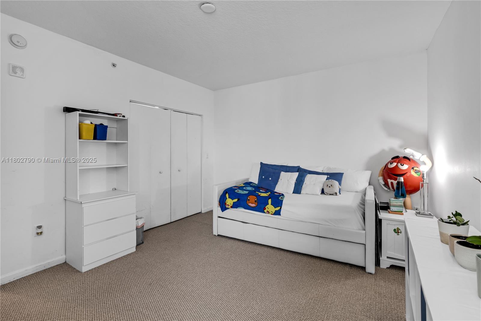 VENTURE AT AVENTURA EAST - Residential