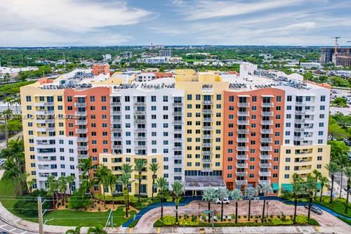 VENTURE AT AVENTURA EAST - Residential