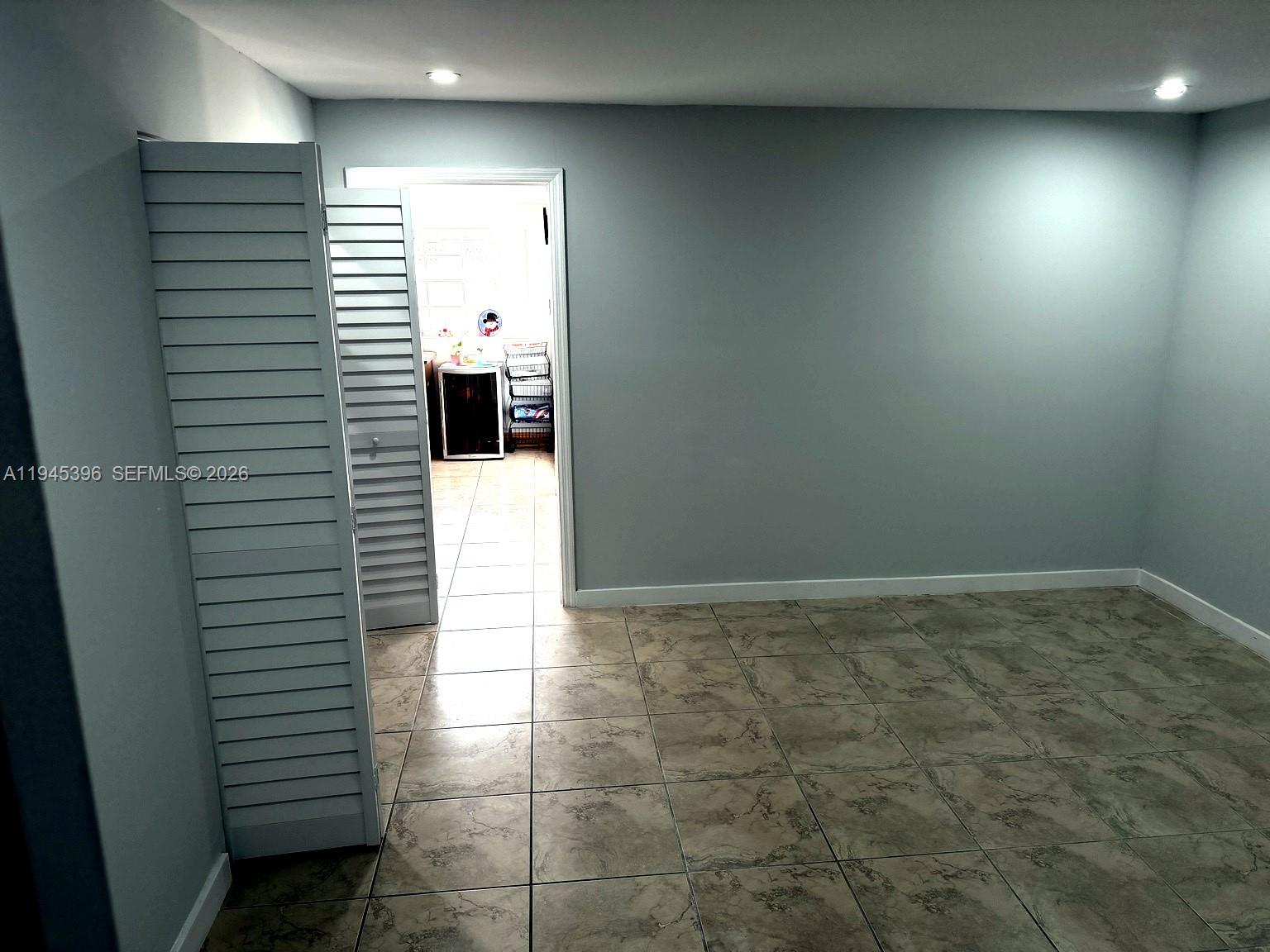 WESTWIND LAKES SEC 6 - Residential