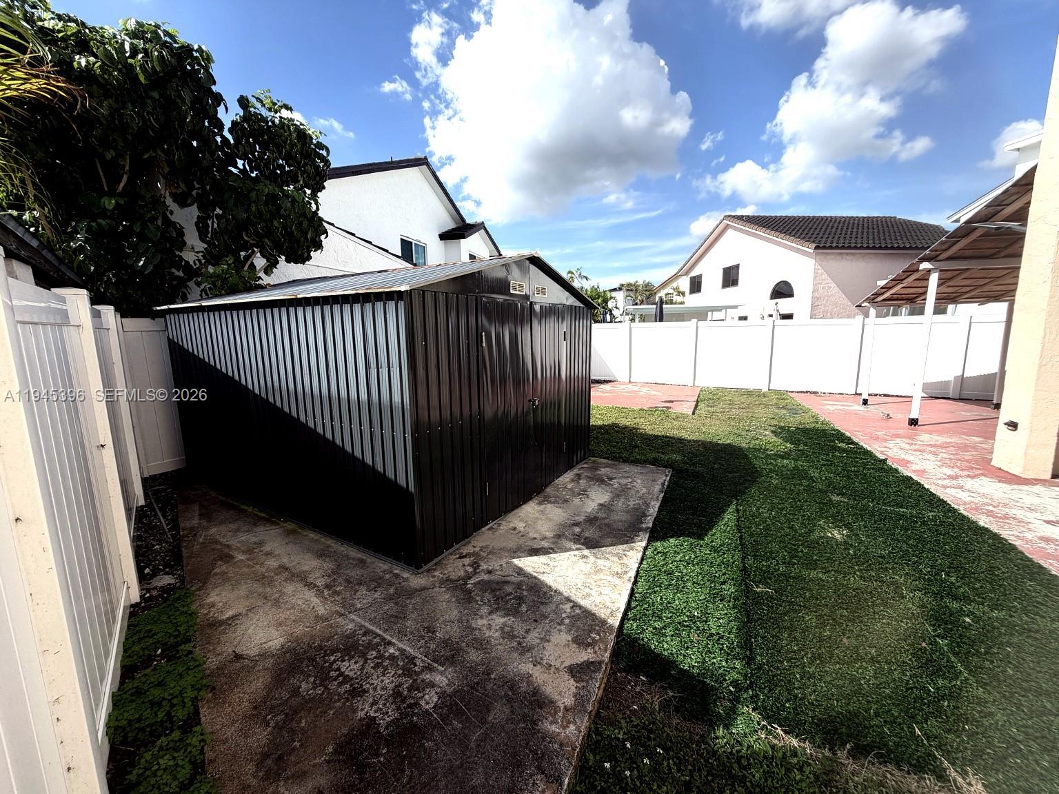 WESTWIND LAKES SEC 6 - Residential