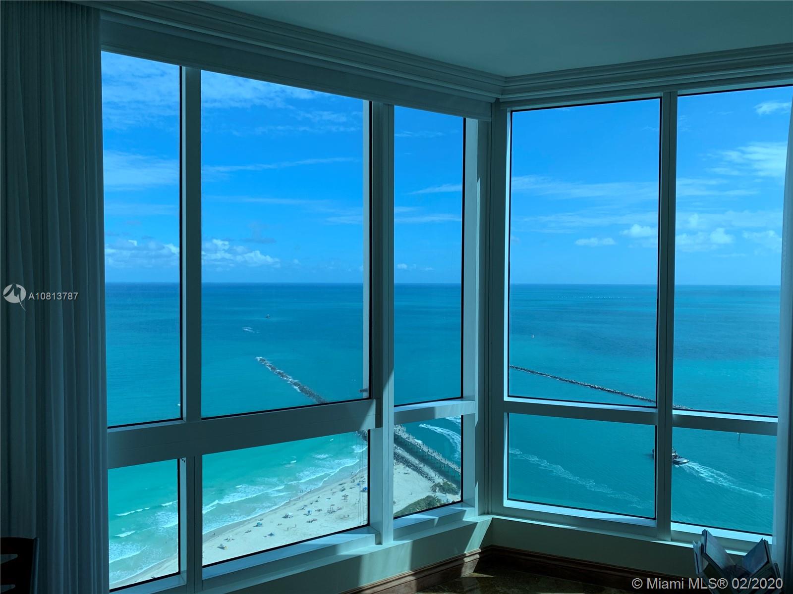 CONTINUUM ON SOUTH BEACH - Residential