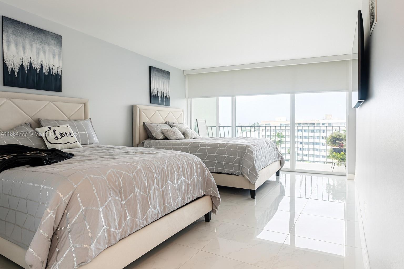 THE GRANDVIEW PALACE COND - Residential Lease