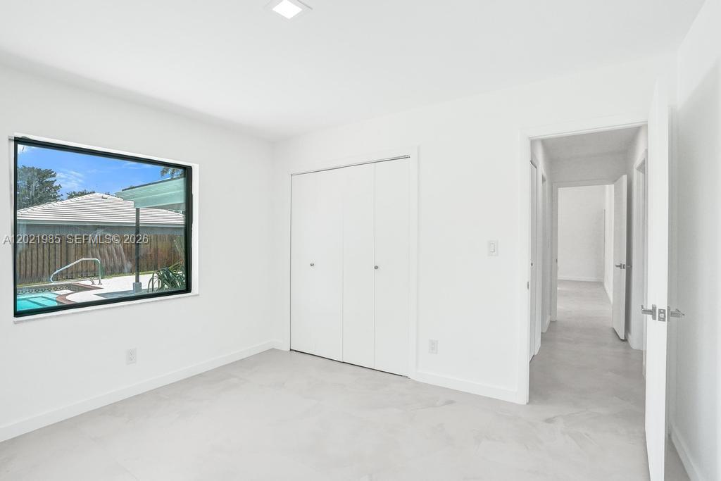SHADOW WOOD - Residential