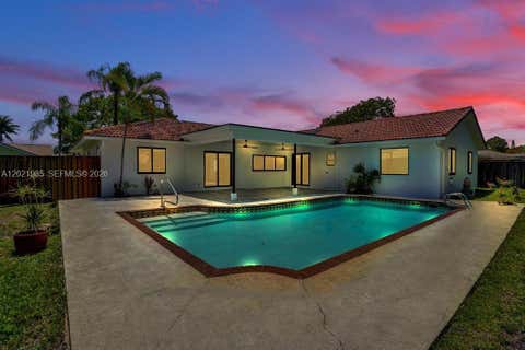Photo of 8775 SW 1st Pl, Coral Springs, FL 33071 (MLS # A12021985)