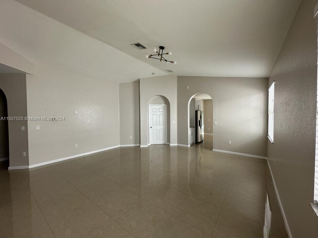 PORTOFINO BAY - Residential Lease