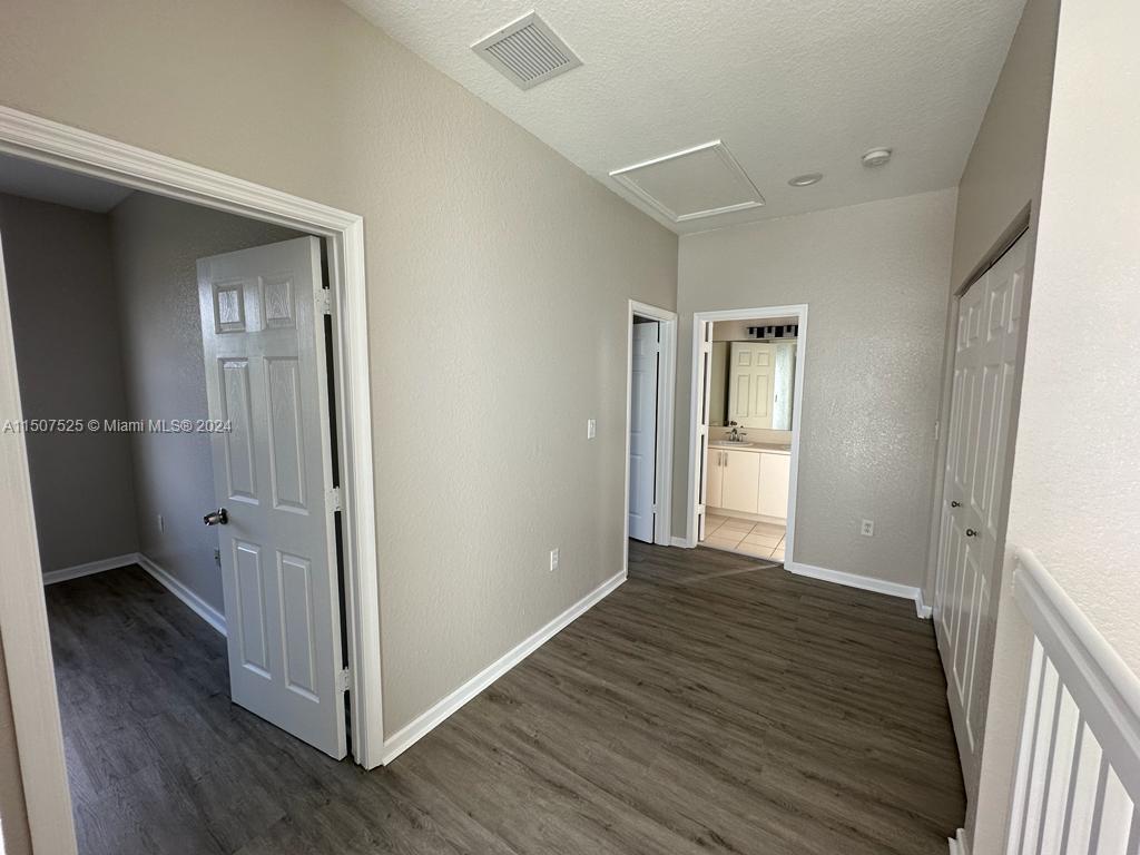 PORTOFINO BAY - Residential Lease