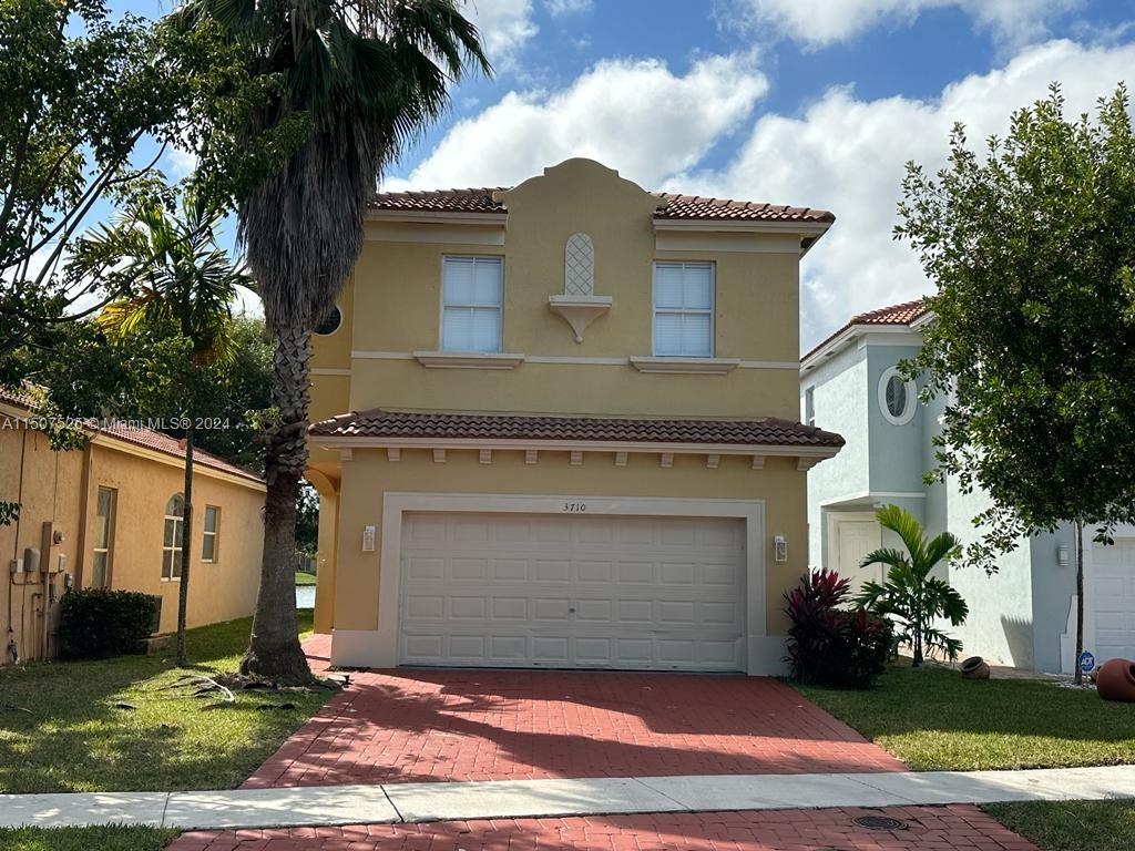 PORTOFINO BAY - Residential Lease
