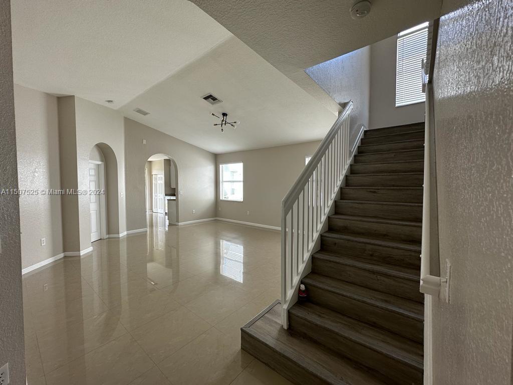 PORTOFINO BAY - Residential Lease