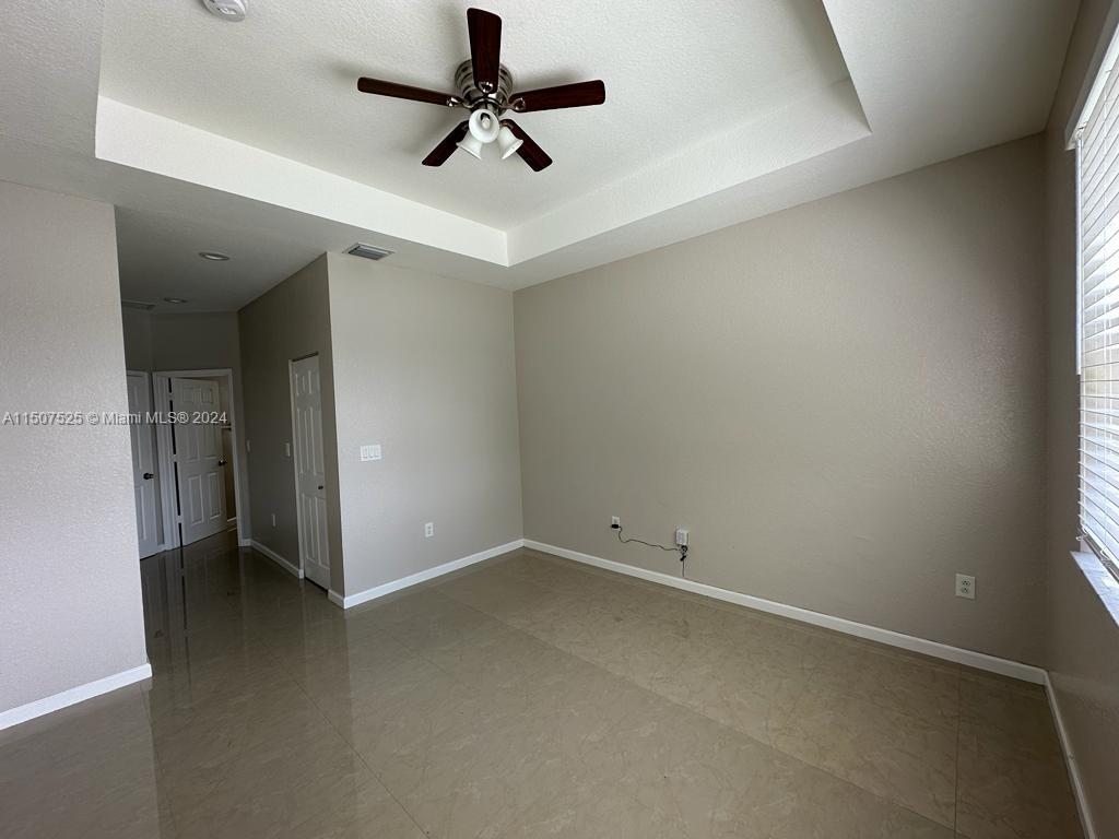 PORTOFINO BAY - Residential Lease