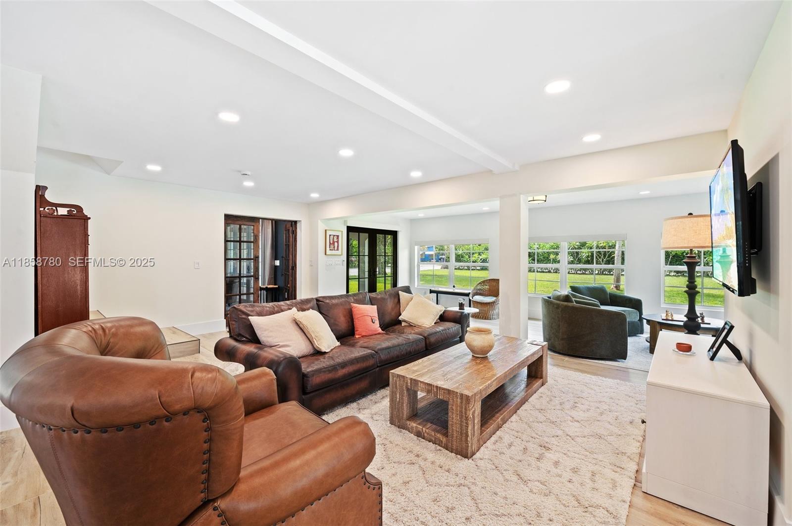 BOYNTON HEIGHTS - Residential Income