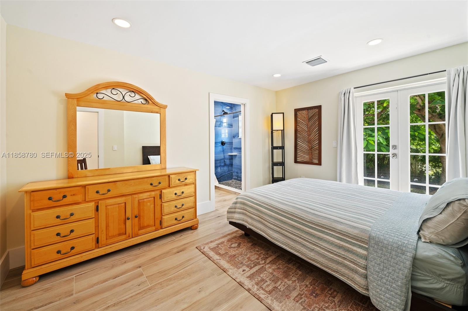 BOYNTON HEIGHTS - Residential Income