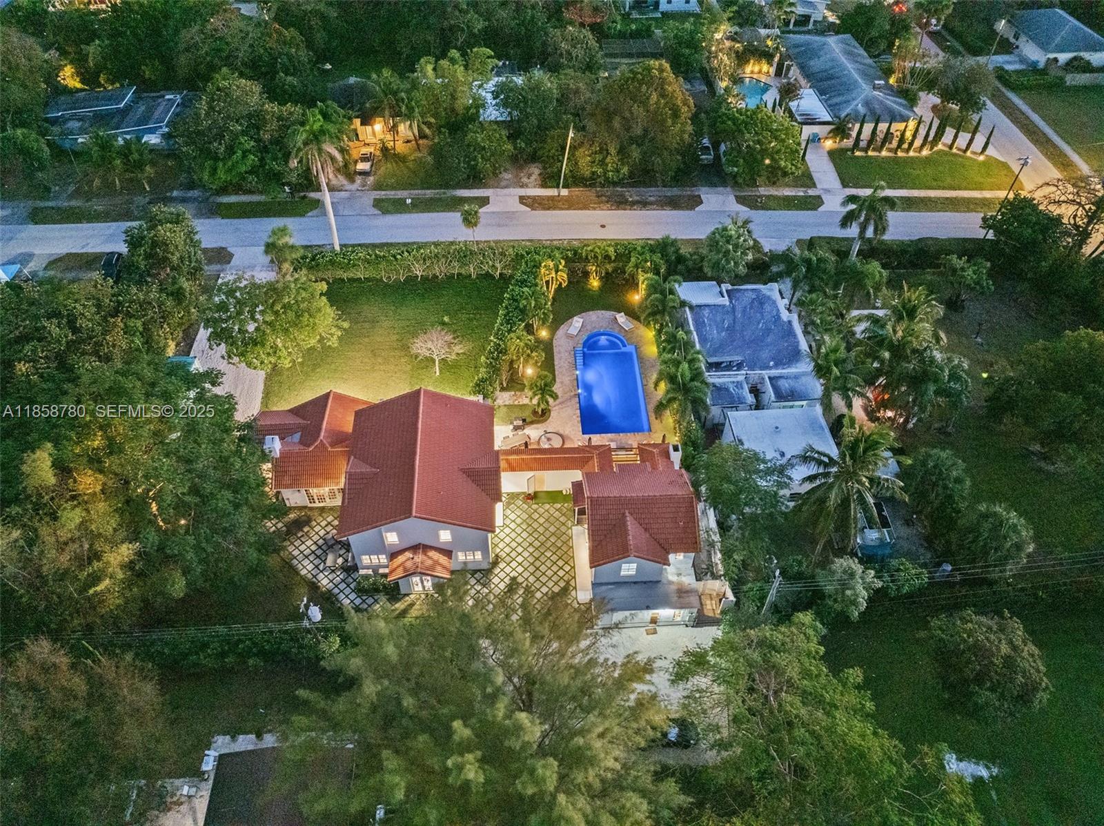 BOYNTON HEIGHTS - Residential Income