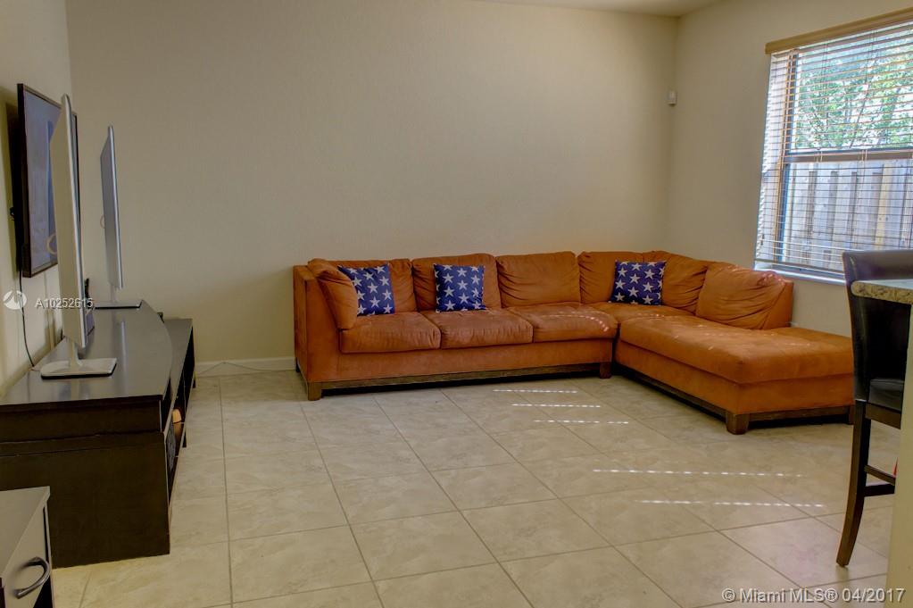 Silver Palm East Sec 03 - Residential Lease