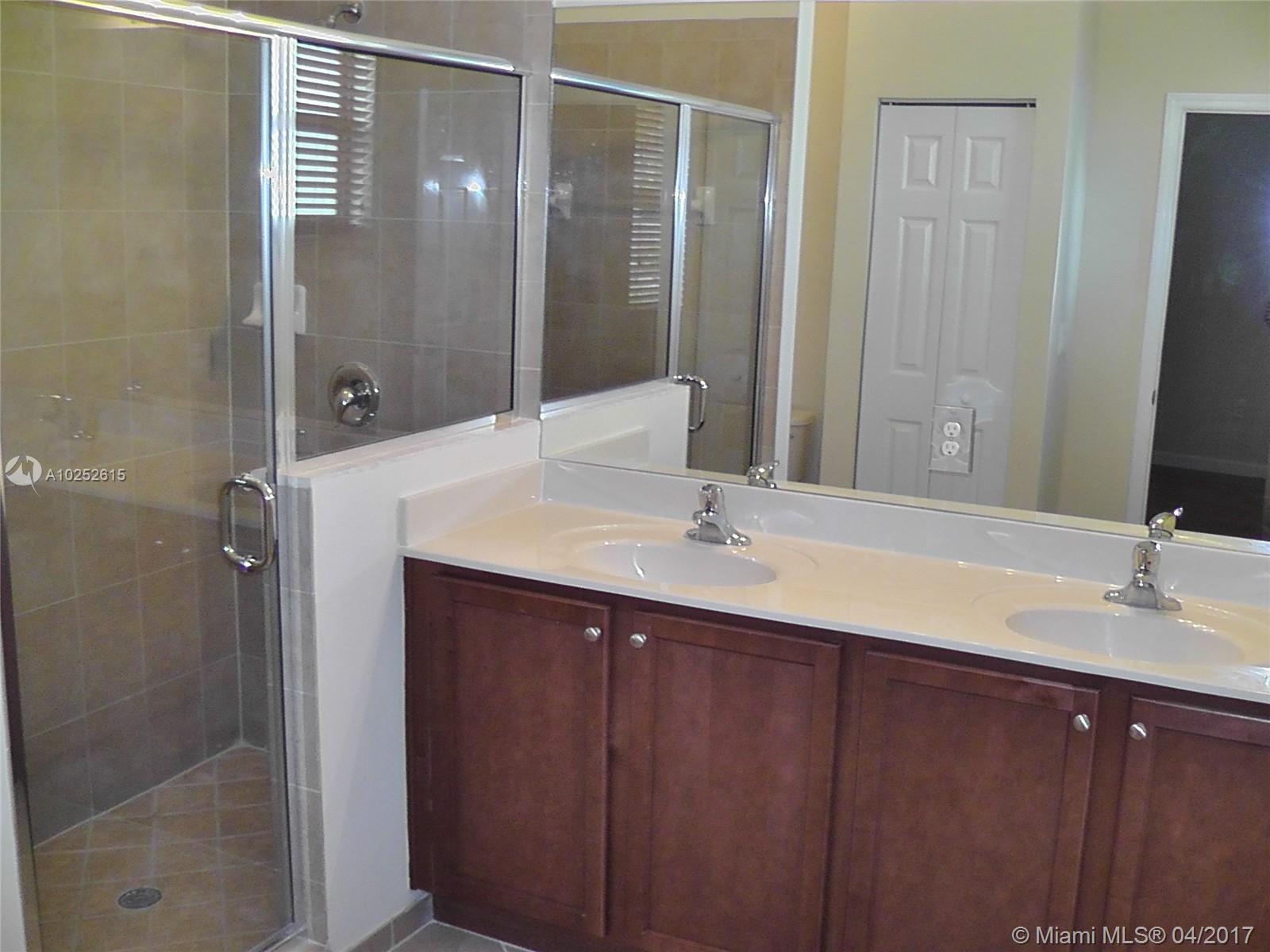 Silver Palm East Sec 03 - Residential Lease