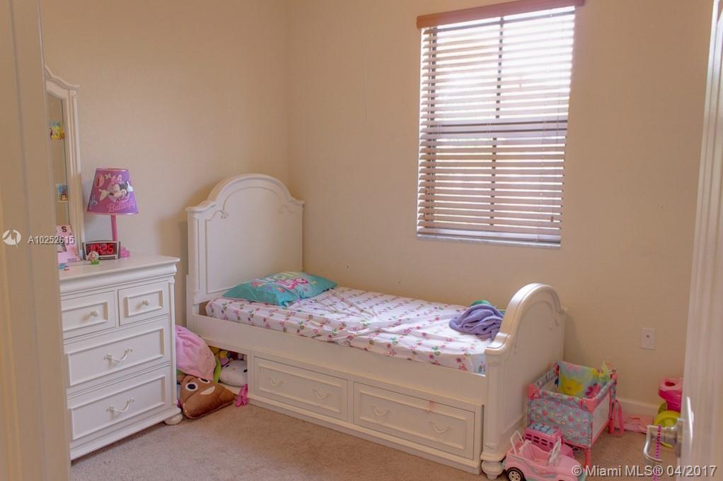 Silver Palm East Sec 03 - Residential Lease