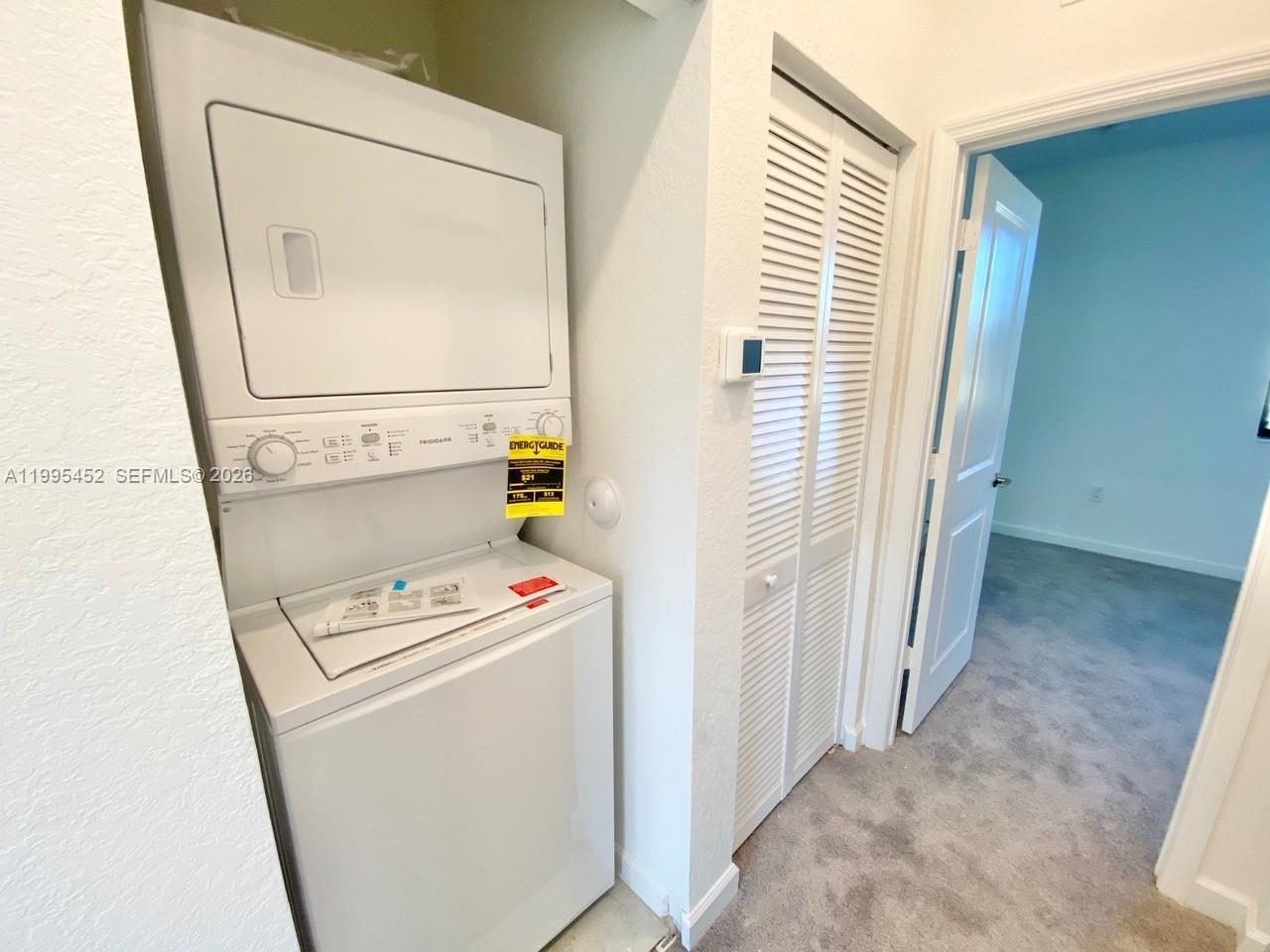 COCO PALM VILLAS - Residential