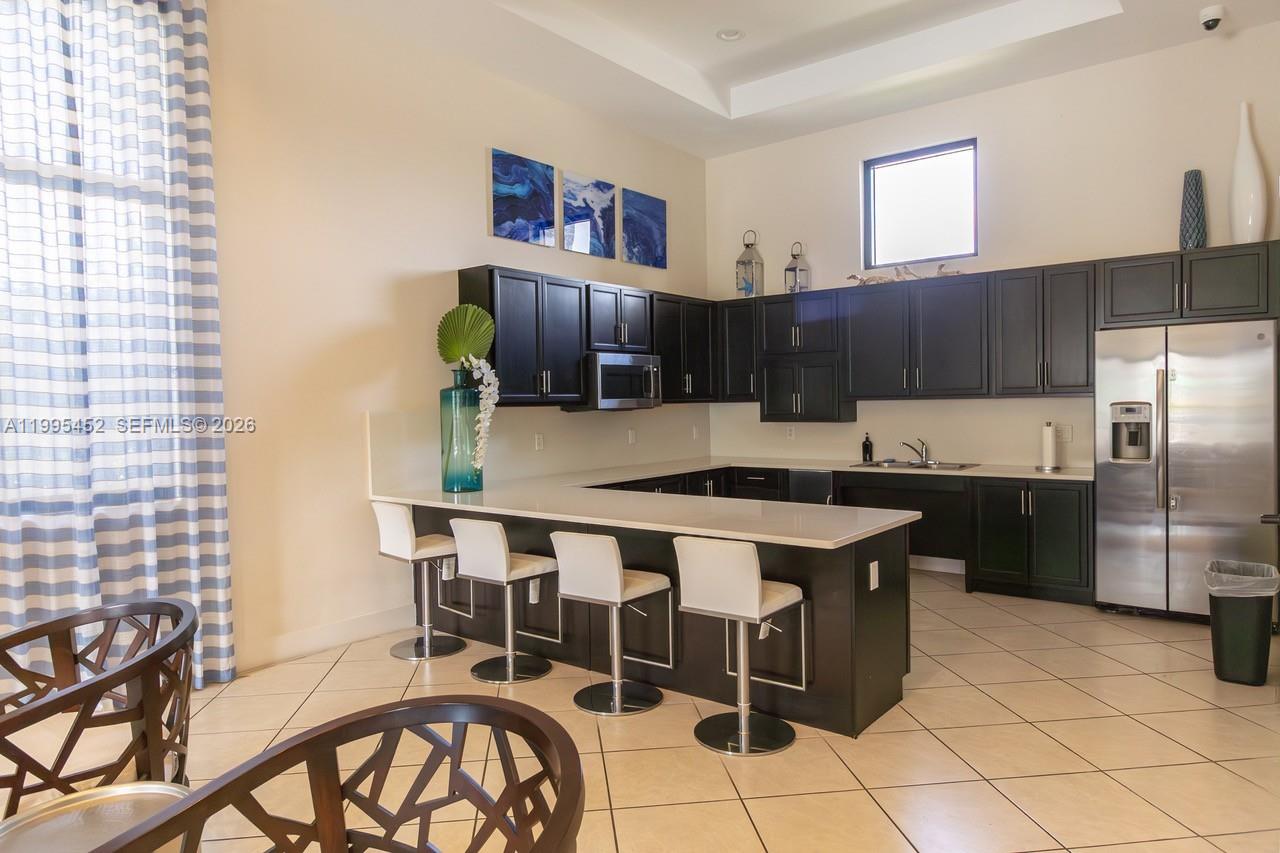 COCO PALM VILLAS - Residential