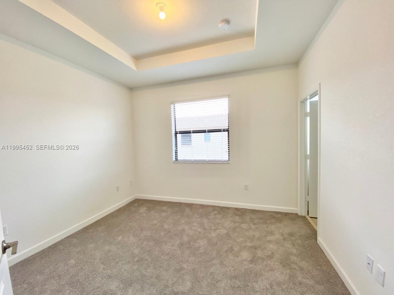 COCO PALM VILLAS - Residential