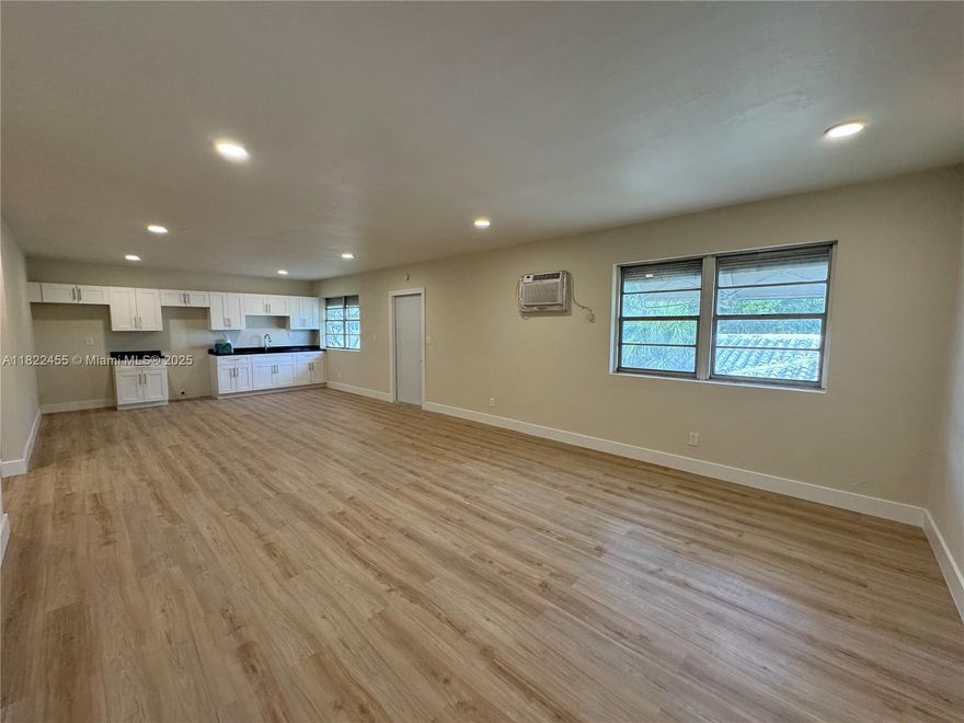 Large 2-bed, 1-bath unit Features modern stainless steel appliances, and accepts Section 8. Bright, open layout ideal for small families or professionals. Located just blocks away from ArtsPArks Circle in downtown Hollywood, minutes away from beaches, and dining. Move-in ready!