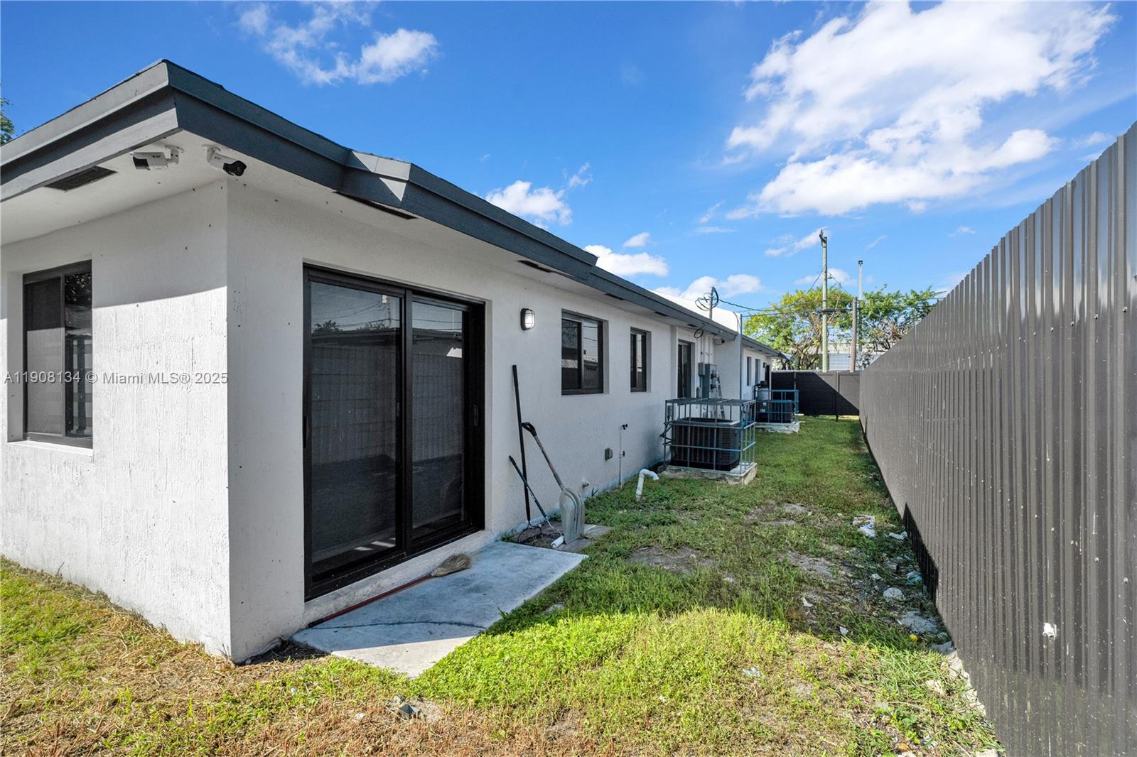 SMITH TERRACE - Residential Lease