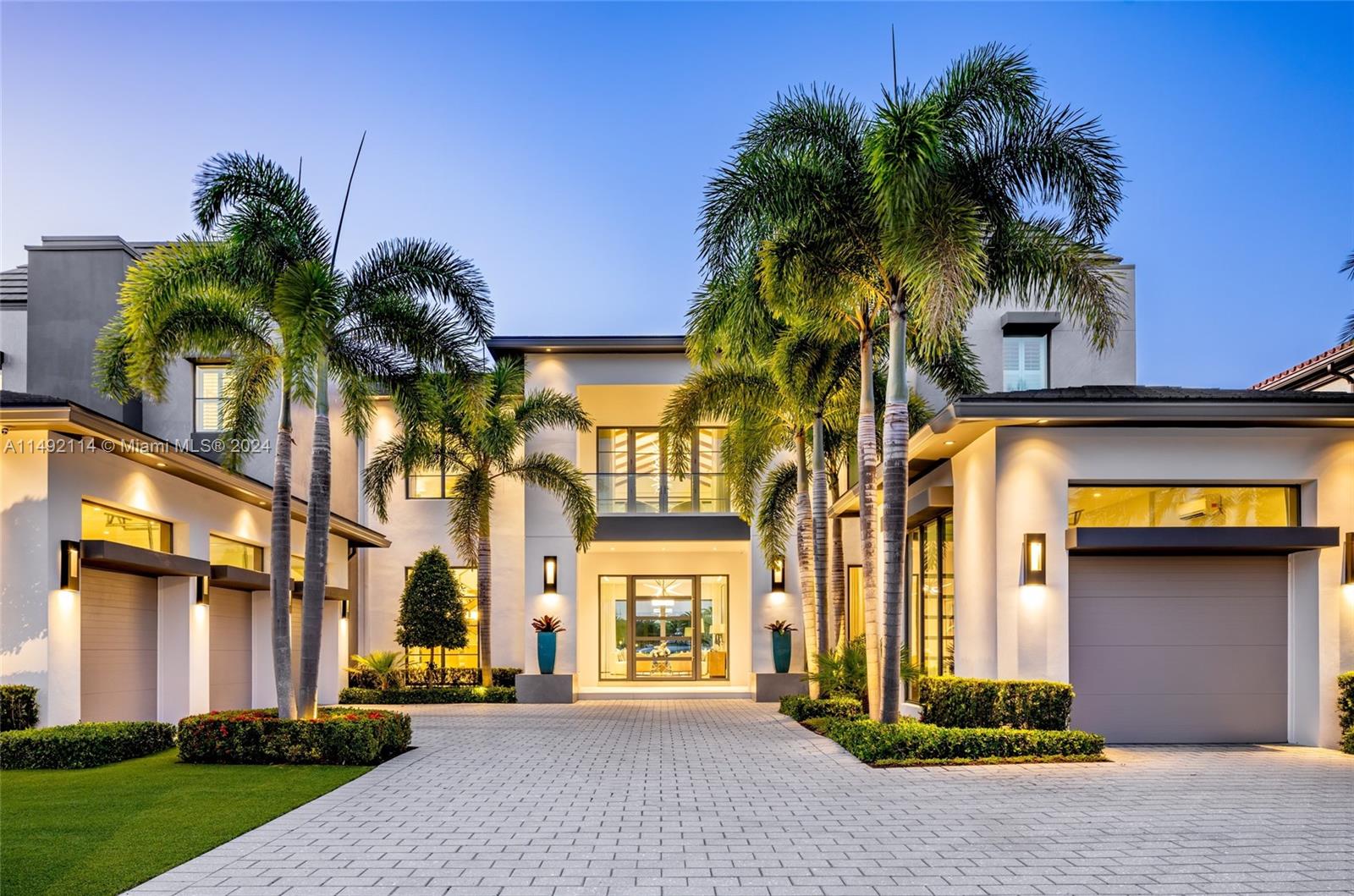 ROYAL PALM YACHT & COUNTRY - Residential