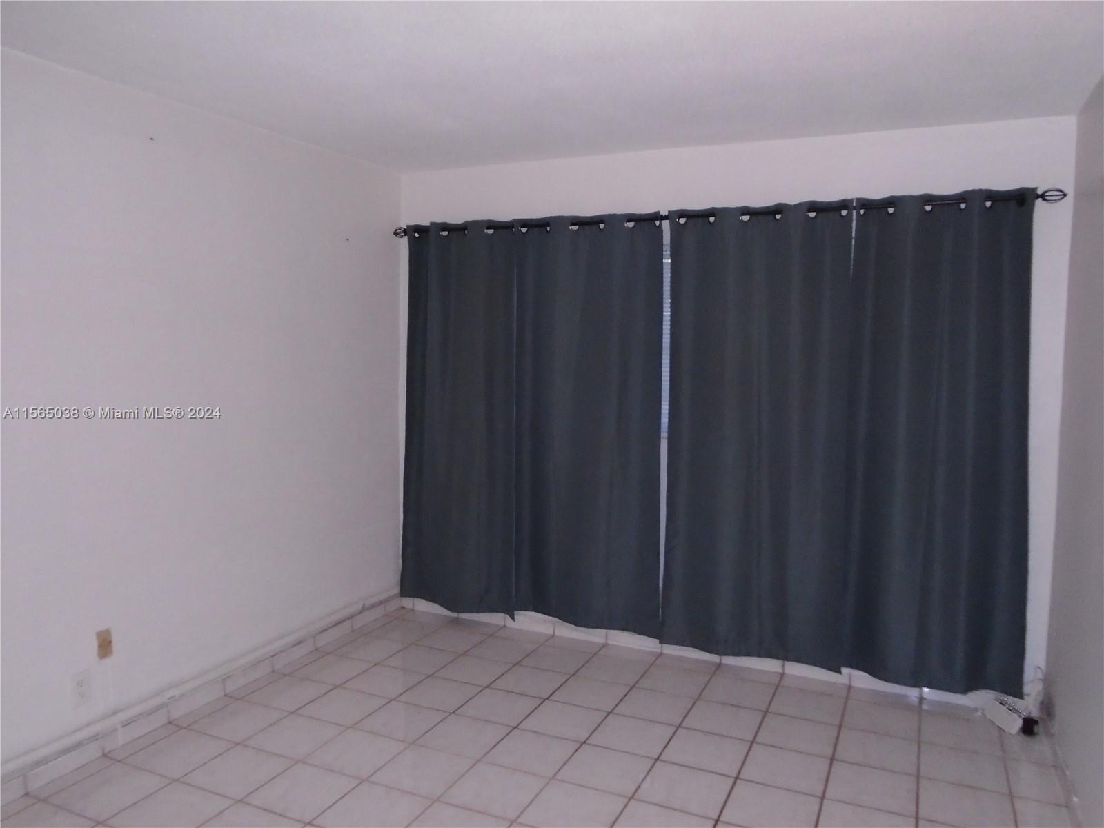 FLORIDIAN ARMS CONDO - Residential
