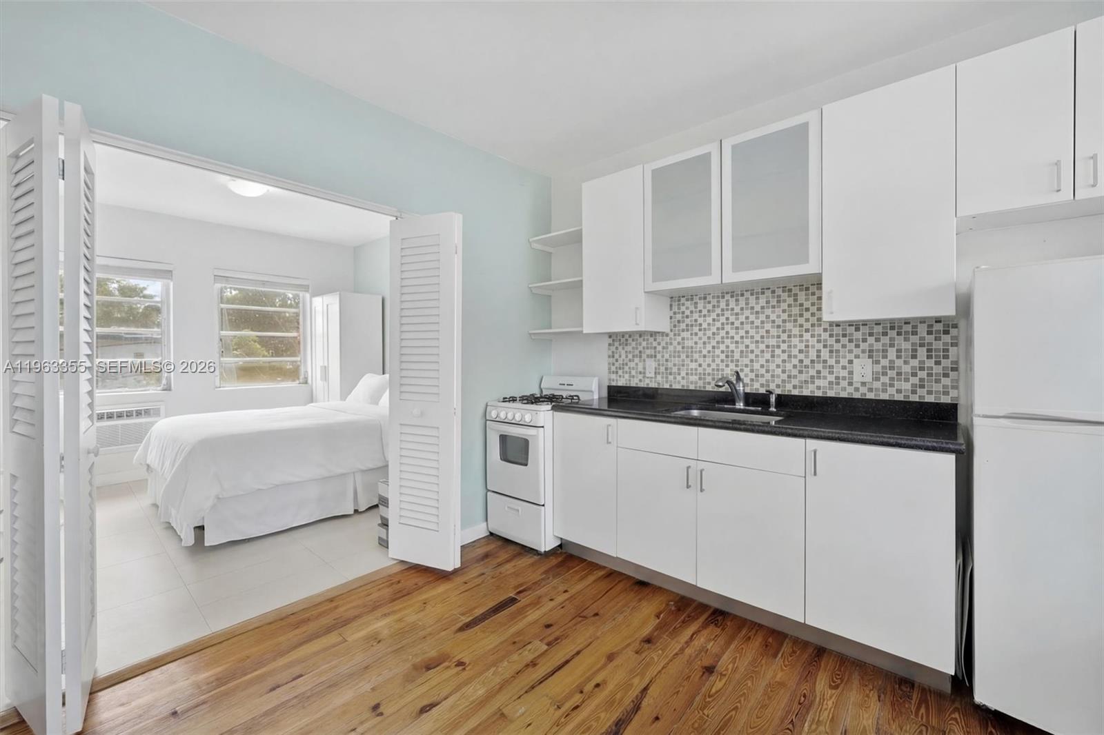 MANSFIELD PARK CONDO - Residential