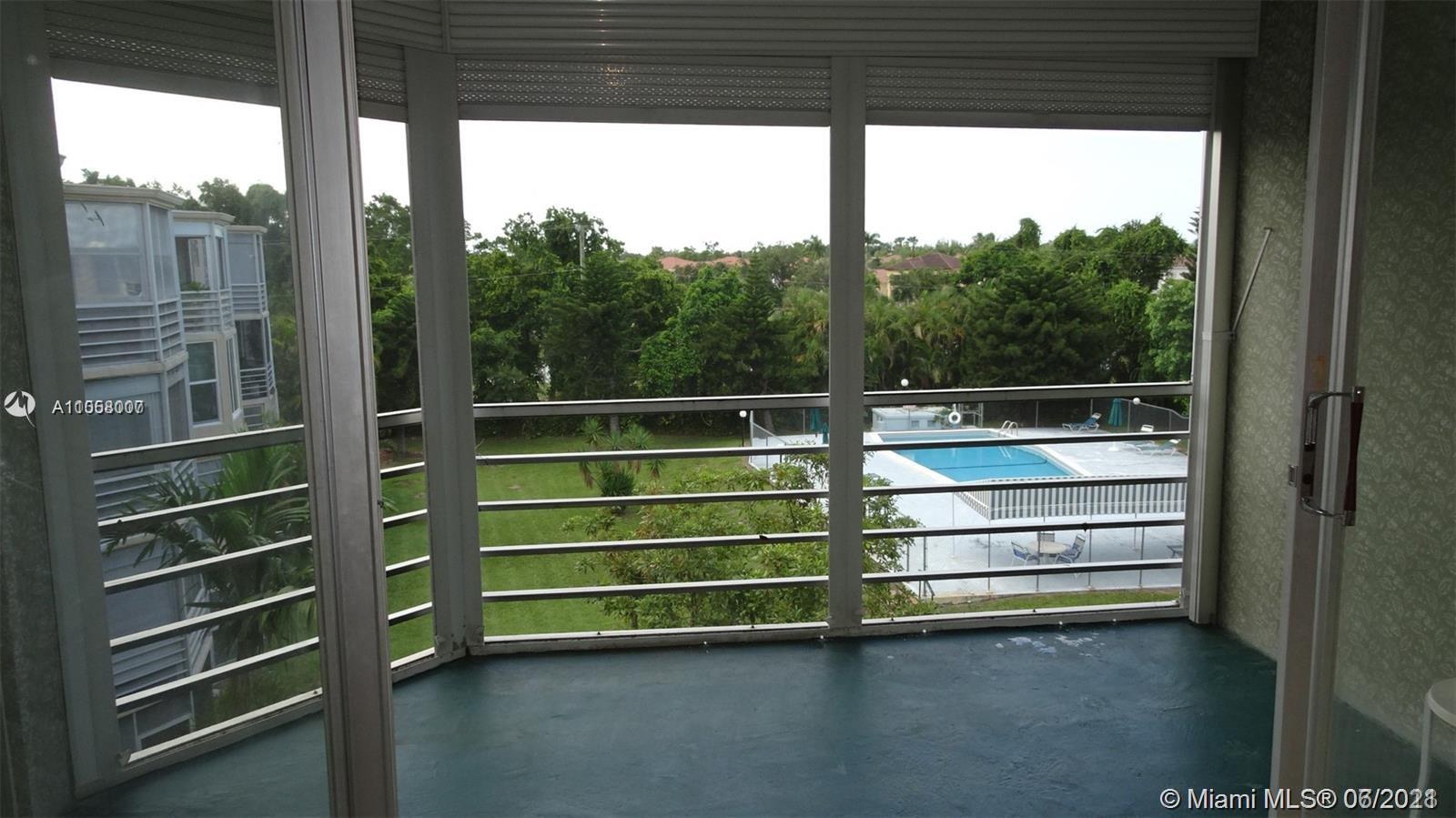 ROLLING GREEN CONDO B - Residential Lease