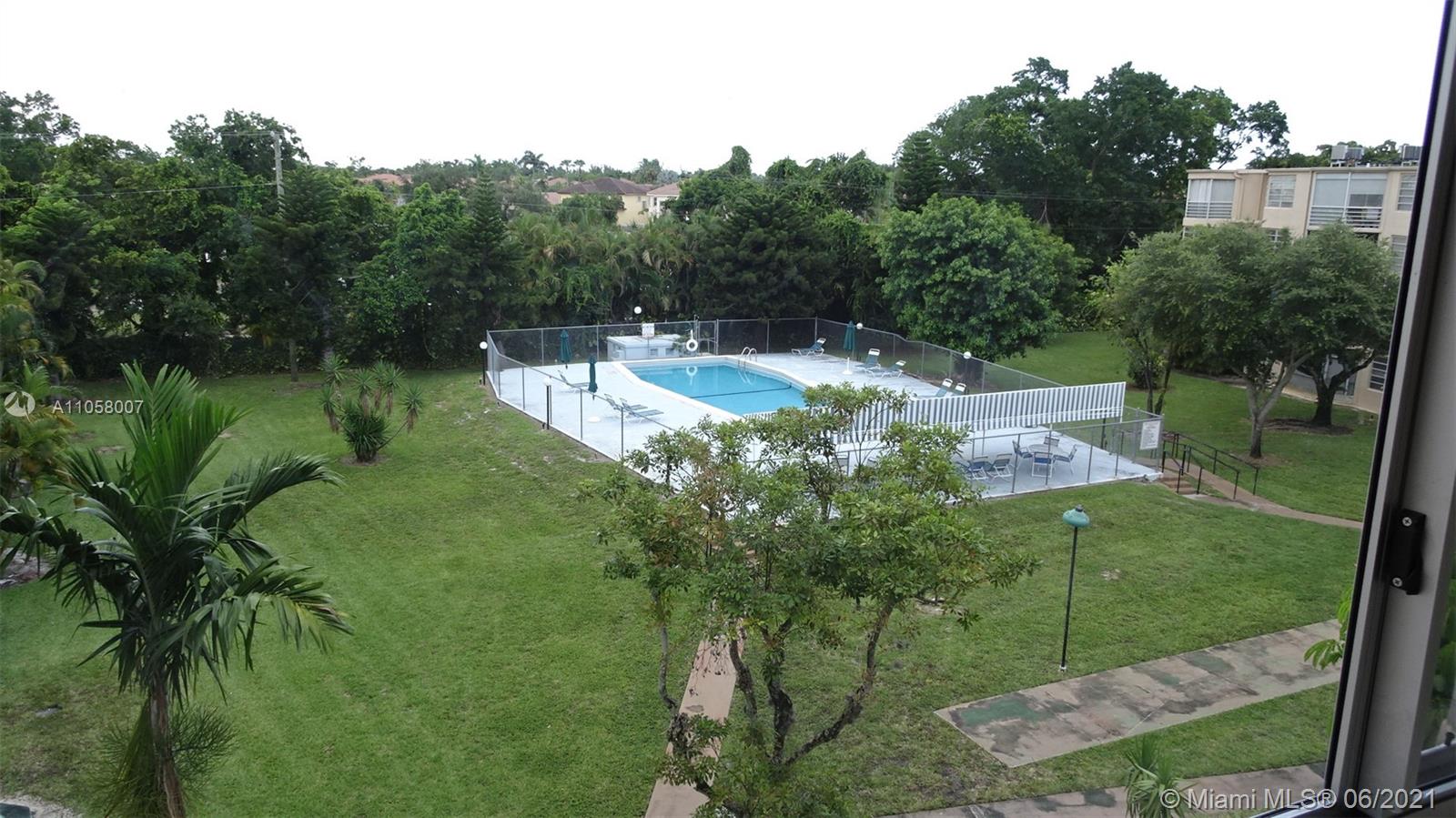 ROLLING GREEN CONDO B - Residential Lease