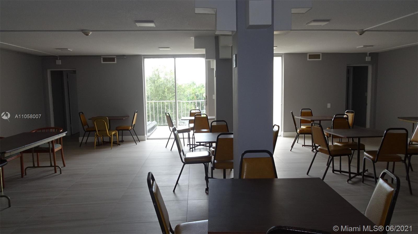 ROLLING GREEN CONDO B - Residential Lease