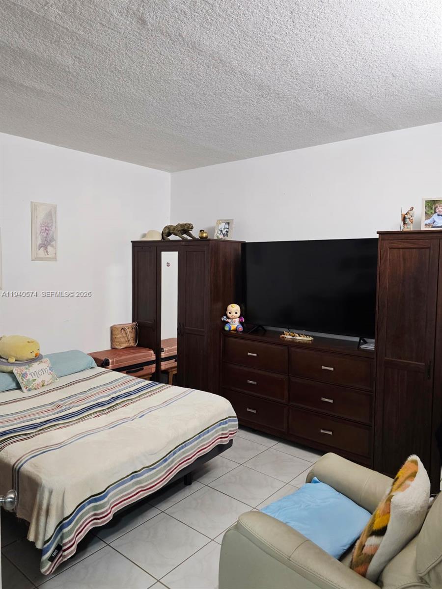 PRINCETONIAN ESTATES - Residential