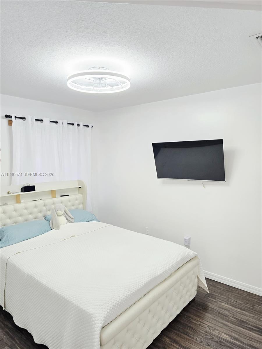 PRINCETONIAN ESTATES - Residential