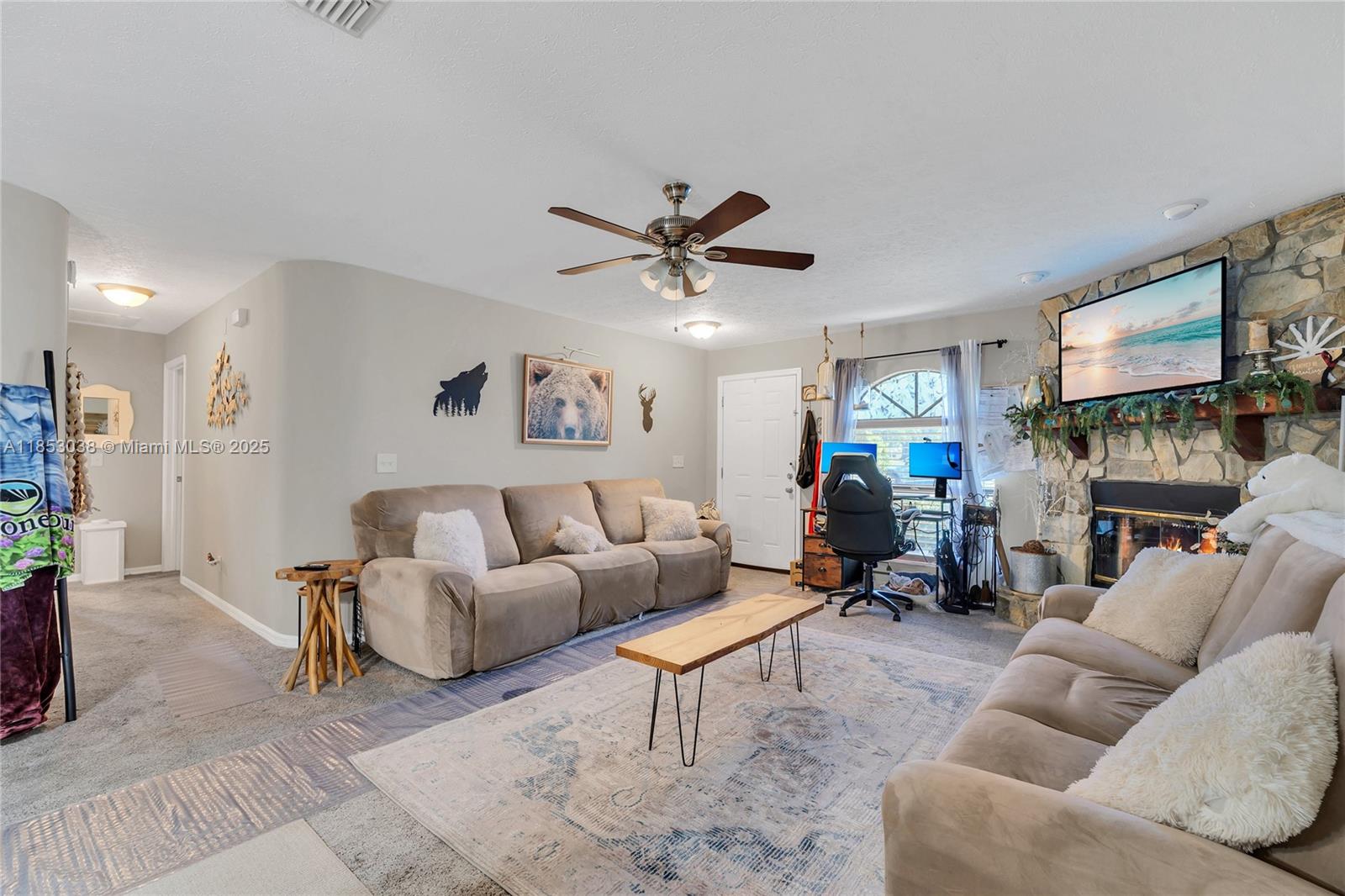 23205 club villas dr