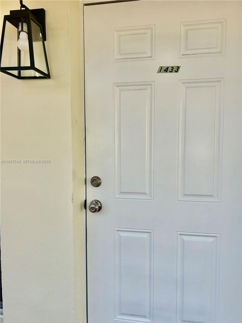 Photo of 1433 NE 22nd St #1, Wilton Manors, FL 33305 (MLS # A11957244)