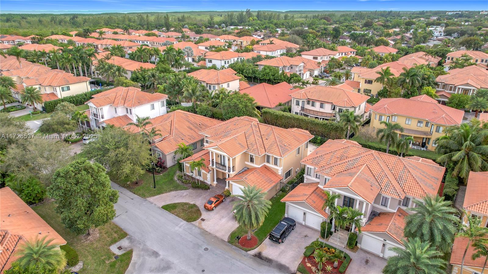 CUTLER CAY - Residential