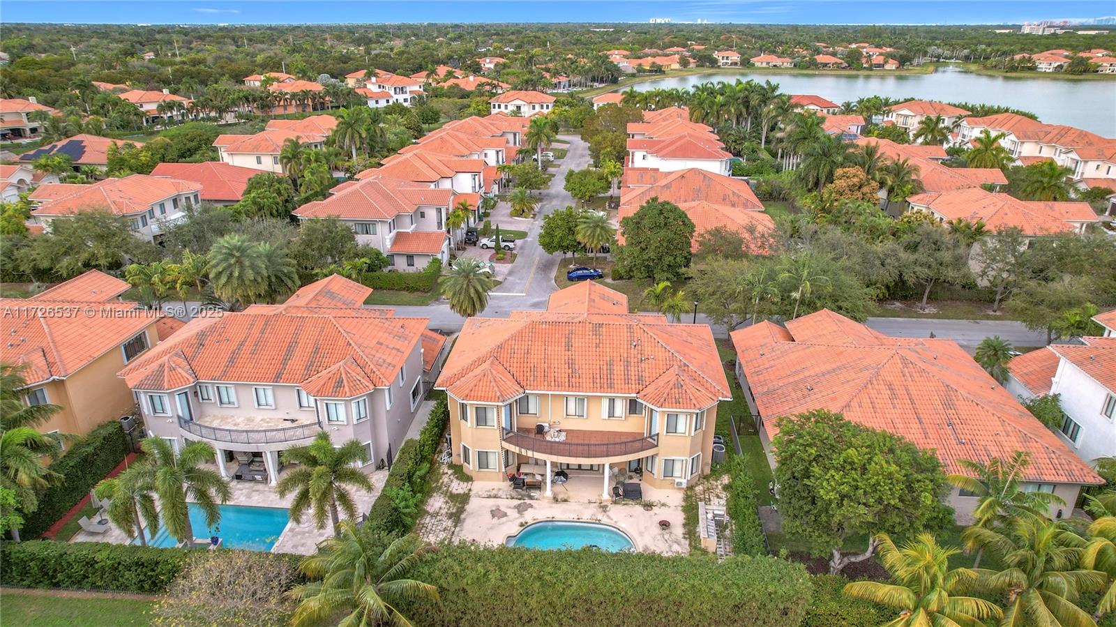 CUTLER CAY - Residential