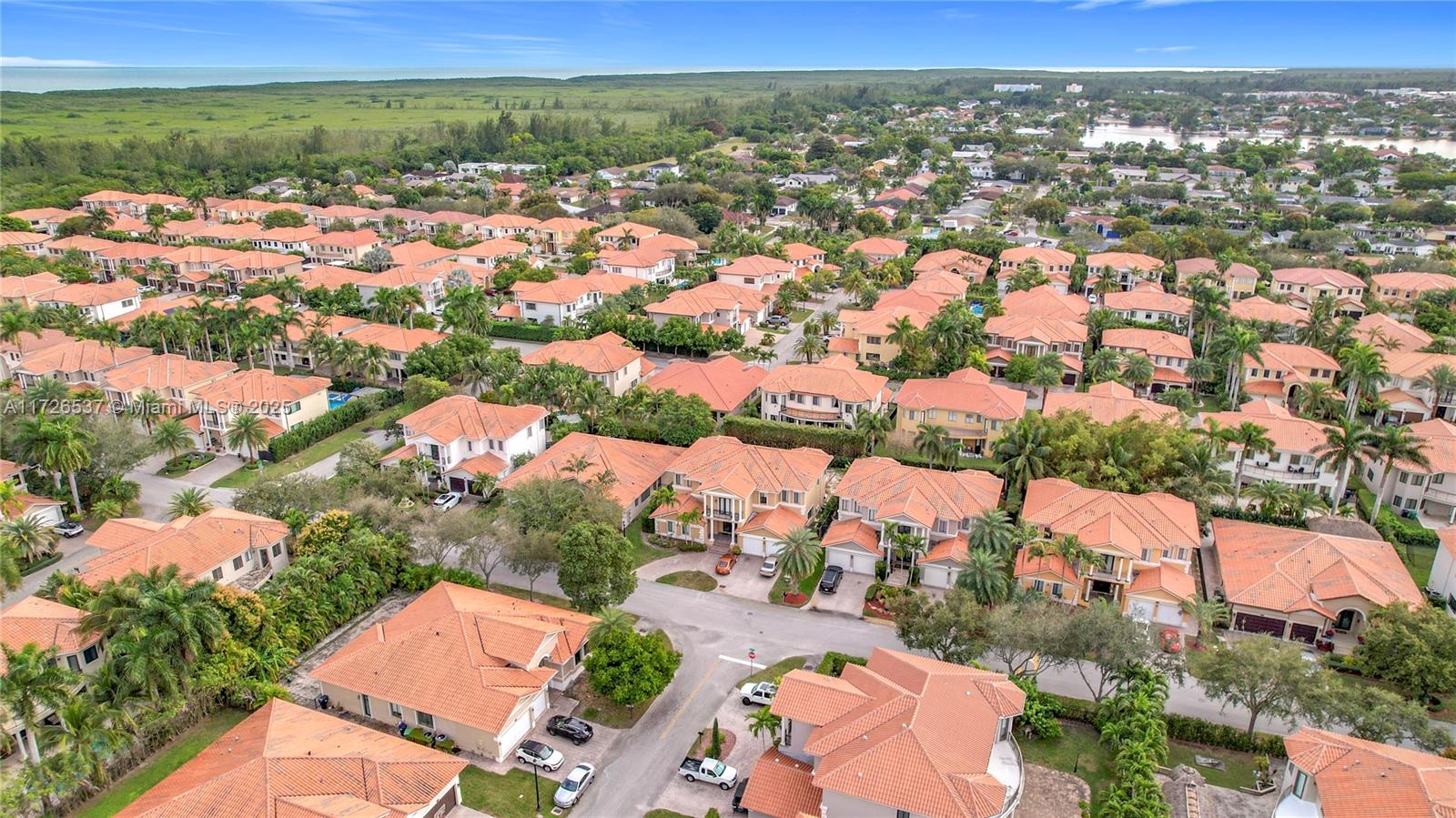 CUTLER CAY - Residential