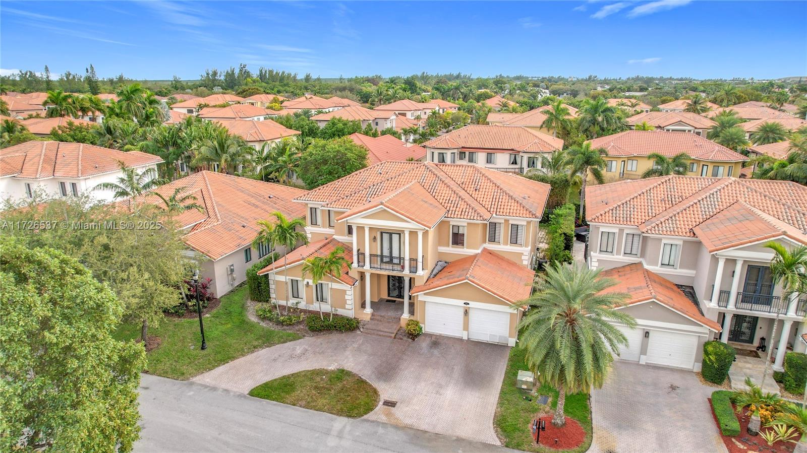 CUTLER CAY - Residential