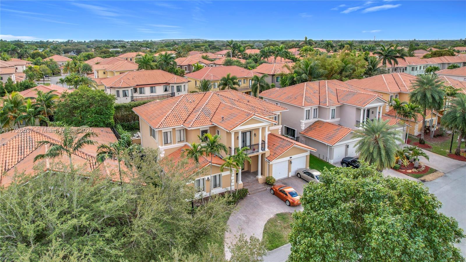 CUTLER CAY - Residential