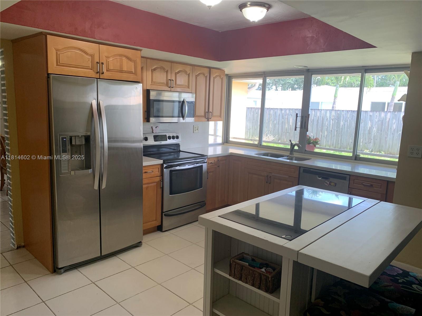 9280 SW 55th St