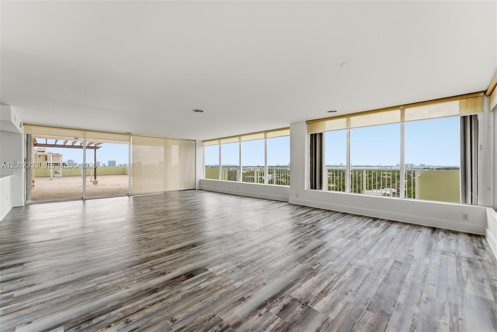 KEYSTONE TOWERS CONDO - Residential