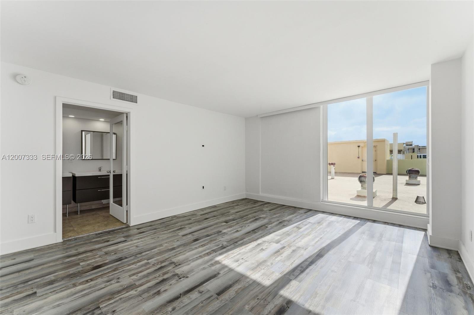 KEYSTONE TOWERS CONDO - Residential