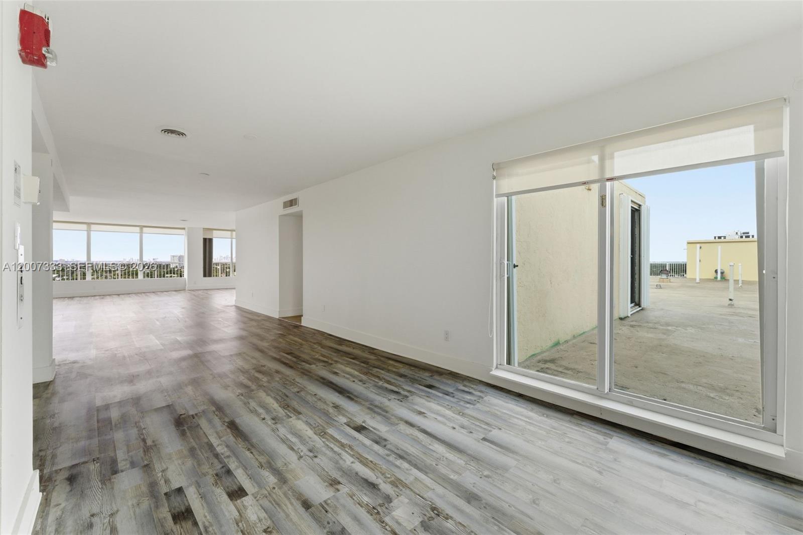 KEYSTONE TOWERS CONDO - Residential