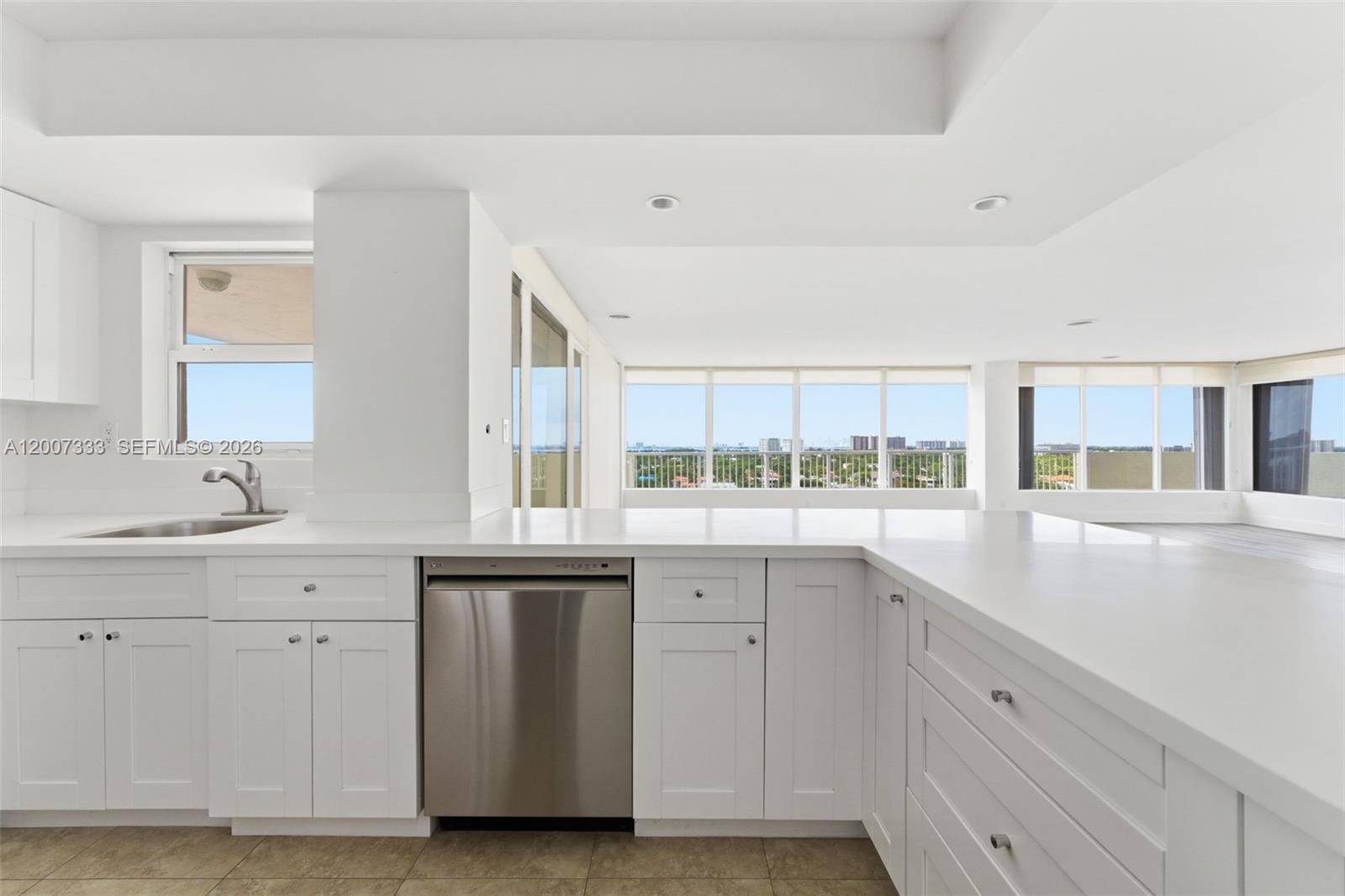 KEYSTONE TOWERS CONDO - Residential